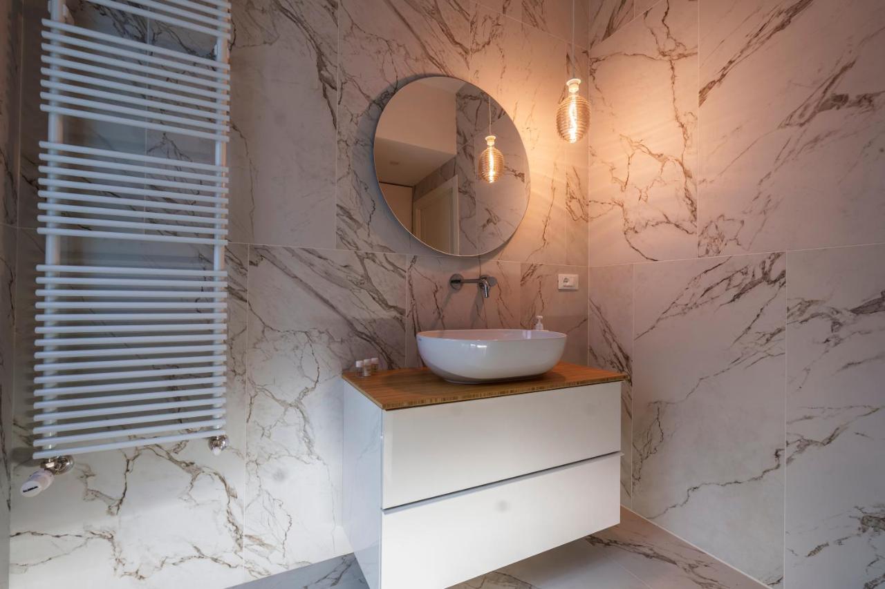 Porta Venezia-Trilocale-Luxury Con Wifi-Neflix Apartment Милано Екстериор снимка